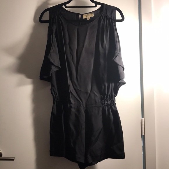 Elizabeth and James black rayon romper, size 0. - Picture 1 of 3